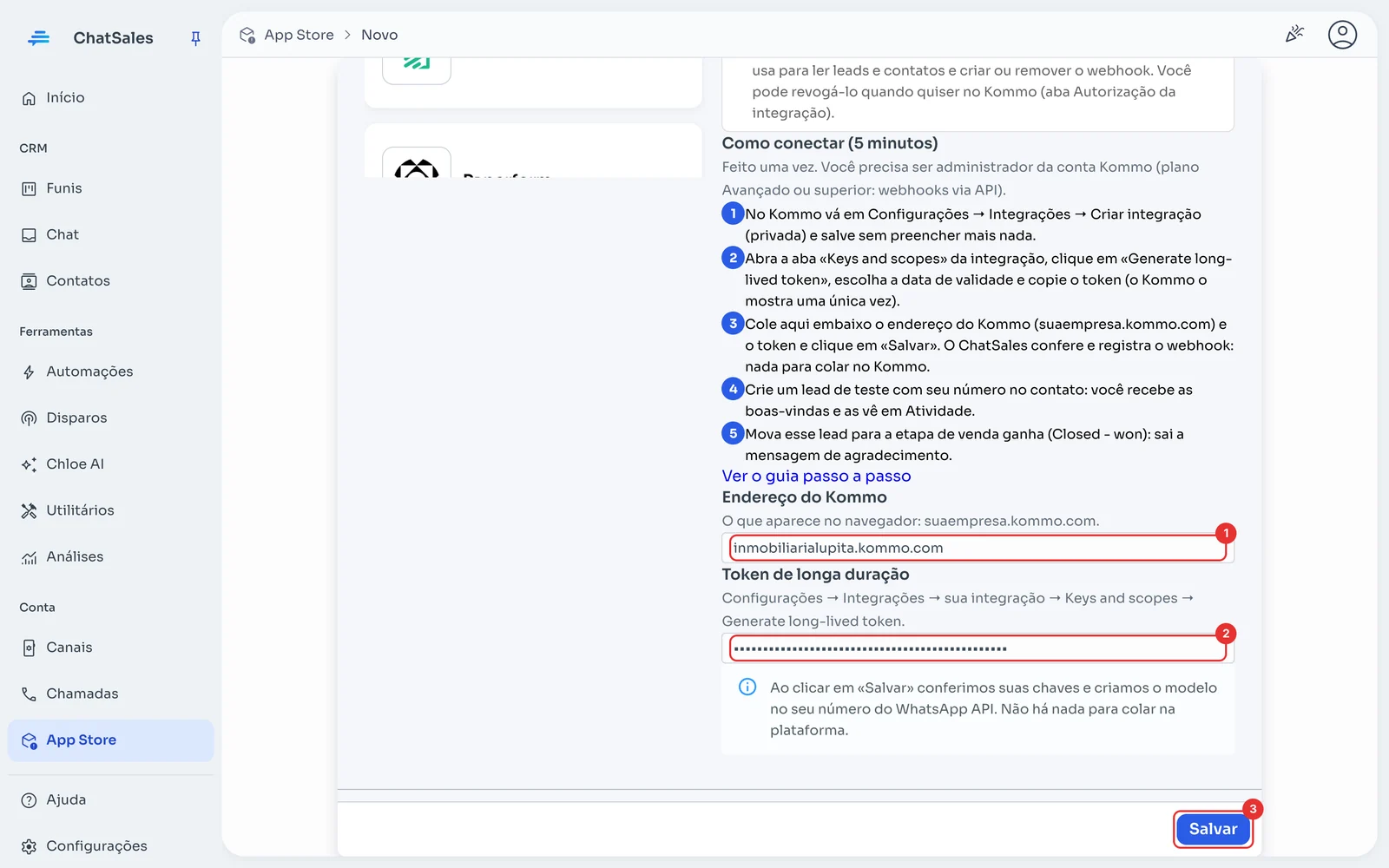 Campos endereço do Kommo e token, e botão Salvar